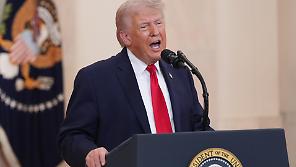 Usa: &laquo;Colpiremo forte per altre due o tre settimane&raquo;. E il petrolio torna a salire