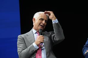 Unicredit vola in Borsa. Orcel promette pi&ugrave; profitti