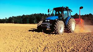 Macchine trattrici, 2025 a doppia cifra dopo tre anni di cali