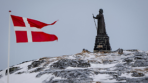 Canada e Francia si stabiliscono in Groenlandia. Inaugurati i consolati nella capitale Nuuk