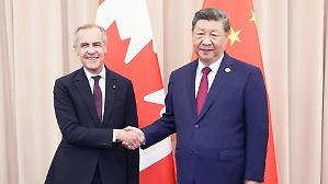 Stretta di mano tra Canada e Cina. Raggiunta un&rsquo;intesa sul tema dazi
