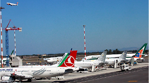 Al Sud manca il carburante. Allarme negli aeroporti