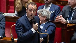 Il governo Lecornu rimane in piedi (per ora). Non passano le due mozioni di sfiducia sul bilancio