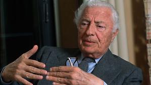 Torino, 24 gennaio 2003. Moriva l'ultimo re, l' Avvocato Gianni Agnelli