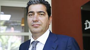 L'editore de L'Espresso vuole la raffineria di Priolo