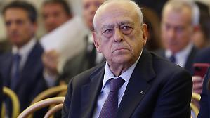 Caltagirone  e Intesa stoppano i rumor: &laquo;Nessuna trattativa sulla quota Generali&raquo;