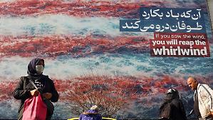 Iran, l&rsquo;armata Usa &egrave; arrivata nel Golfo. La regione rimane alla finestra, Trump: &laquo;Scenario in evoluzione&raquo;