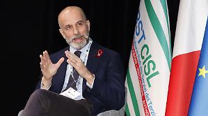 Desertificazione bancaria, 516 sportelli chiusi in un anno (-2,6%). Famiglie e imprese sempre pi&ugrave; lontane