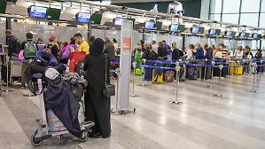 Aeroporti, crescere si pu&ograve;. I passeggeri aumentano ma servono piste e terminal