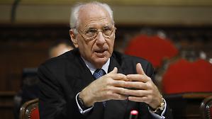 Ciucci: &laquo;Entro l&rsquo;estate daremo il via ai lavori&raquo;. Ma il governo lo ha gi&agrave; smentito: prospettati tempi lunghi
