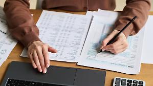 Ritardi di pagamento, l&rsquo;Italia migliora. Ma un&rsquo;impresa su tre a rischio chiusura