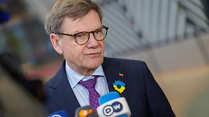 Berlino frena sulla linea Macron: &laquo;Mosca non vuole colloqui seri&raquo;. Ma apre alla mediazione con Budapest sulle sanzioni
