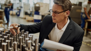 Standardizzati, efficienti e competitivi. Le certificazioni sono un volano anche per le operations