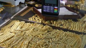 Con il conflitto in Medio Oriente si aggrava la crisi dell&rsquo;oreficeria