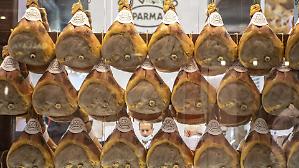 Ombre sulla filiera del &laquo;Parma&raquo;. Nell'inchiesta coinvolto un fornitore
