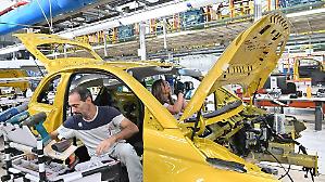 L'ibrido salva i conti dell'auto Ue. &laquo;Sta tenendo in piedi l&rsquo;industria&raquo;