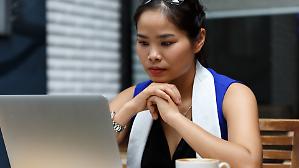 Il prezzo del petrolio sale, si lavora da casa