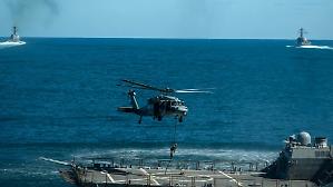 Corsa contro il tempo per i negoziati Washington schiera altri 2 mila par&agrave;: &laquo;Trattative o scateneremo l&rsquo;inferno&raquo;