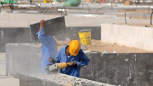 La working class indiana resta negli Emirati anche con la guerra