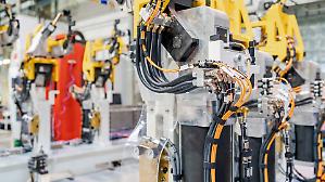 Le imprese alla conta dei danni. &laquo;Attesi 37 milioni di fondi. Ora ne arriveranno solo 12,1&raquo;
