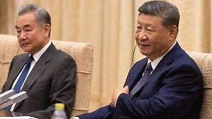 La Cina si offre come mediatrice a poca distanza dal summit Trump-Xi

