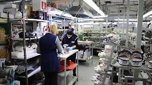 Rallenta il passo delle scarpe italiane ma regge l'export