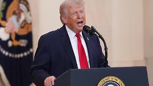 Trump: &laquo;Colpiremo forte per altre due o tre settimane&raquo;. Il greggio torna a salire