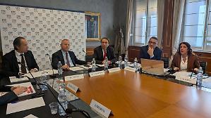 Fipe, ristorazione a quota 100 miliardi. Diminuiscono imprese e lavoratori