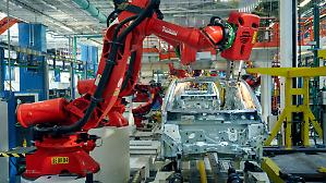 La produzione riparte con l&rsquo;auto. Ma &egrave; allarme per il caro alluminio