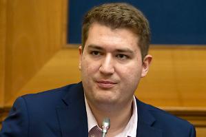 Sciopero taxi a Roma, aggredito a Montecitorio Matteo Hallissey 
