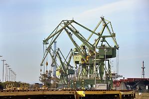 Crisi industriali senza fine. All&rsquo;ex Ilva in arrivo altri 149 milioni