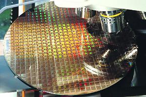 Utili record per la taiwanese Tsmc. Trump riapre a Nvidia in Cina