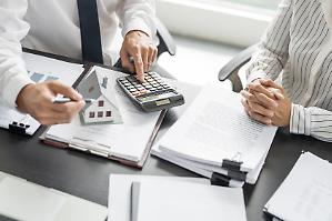 Rapporto Abi, calano gli Npl. Pi&ugrave; prestiti a famiglie e imprese. Aumentano i tassi sui mutui