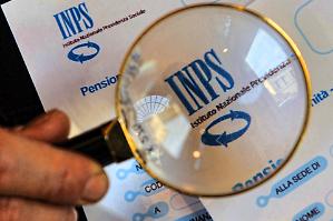 Pensioni, torna lo scontro sui requisiti. L&rsquo;allarme della Cgil, proposta di stop