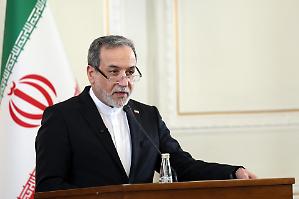 Iran in sospeso. Trump minaccia: &laquo;Il tempo stringe, serve accordo sul nucleare&raquo;. Teheran si barrica