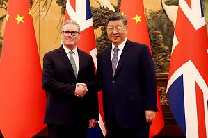 Starmer e Xi rilanciano i rapporti: &laquo;Imperativo rafforzare il dialogo&raquo;. AstraZeneca investir&agrave; 15 mld in Cina
