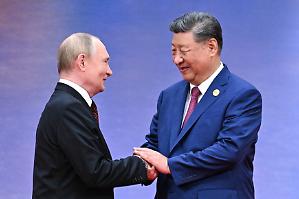 Putin chiama Xi, Xi chiama Trump. Oggi scade il New Start, ma gli Usa vogliono un accordo nucleare a tre