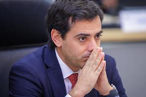 La caduta di Stellantis svela tutti i limiti dell&rsquo;Europa sulla transizione all&rsquo;elettrico