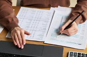 Ritardi di pagamento, l&rsquo;Italia migliora. Ma un&rsquo;impresa su tre a rischio chiusura