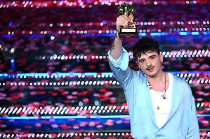 Il mercato discografico vola, ma Sanremo &egrave; Cenerentola per ricavi. Vale l&rsquo;1,5% del fatturato annuo, investimenti in perdita per label
