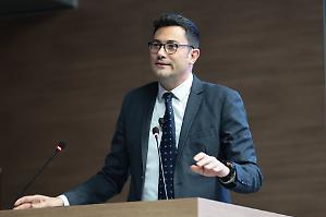 Cybersicurezza, nell&rsquo;ultimo anno un&rsquo;impresa su tre ha sub&igrave;to attacchi informatici