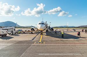 Il traffico aereo in Sardegna decolla e supera gli 11 milioni di passeggeri nel 2025