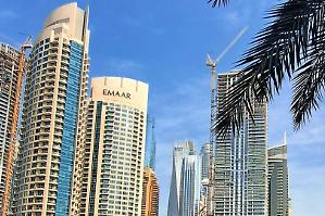 Dubai, droni e missili sui grattacieli. L&rsquo;oasi del lusso si scopre insicura