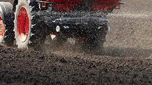 Guerra in Iran, Hormuz e Cbam. Rischi per l'industria dei fertilizzanti