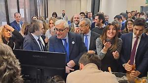 I magistrati festeggiano. Gratteri: &laquo;La societ&agrave; civile &egrave; viva&raquo;. Ma Parodi (Anm) si dimette