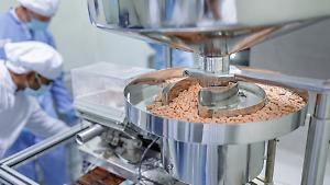 La crisi di Hormuz strozza la filiera della farmaceutica