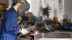 L'impatto del conflitto sull'Eurozona. Peggiorano a marzo indici e sentiment