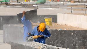 La working class indiana resta negli Emirati anche con la guerra