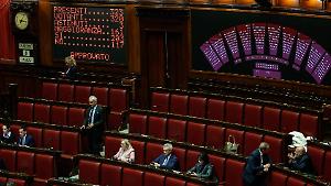 Passa il decreto Bollette. Ma il governo pensa gi&agrave; a un nuovo intervento