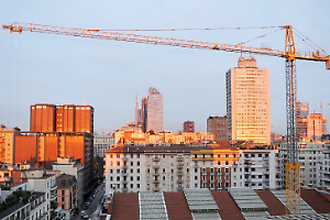 Milano, rallenta ma non si ferma la corsa dei prezzi delle case